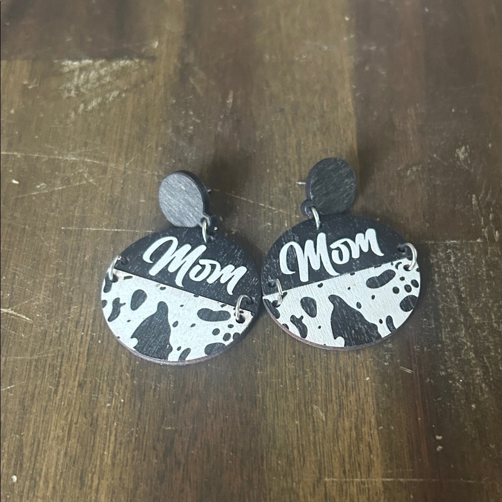 Black and White 'Mom' Earrings